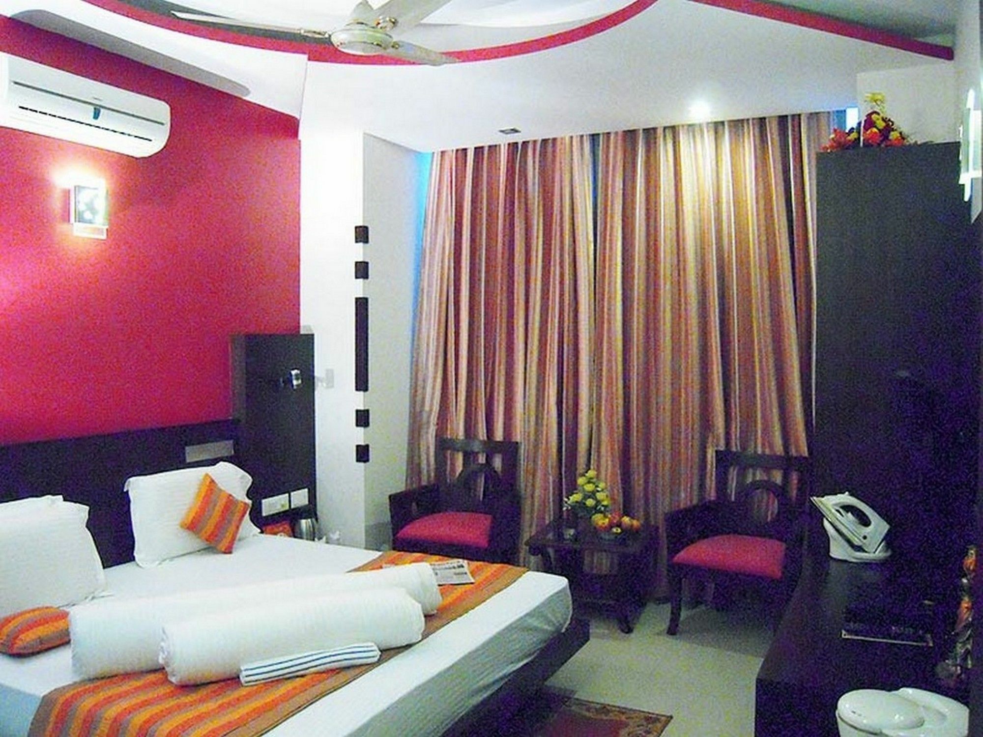 Maxfort Greenwood City Gurgaon Exterior photo